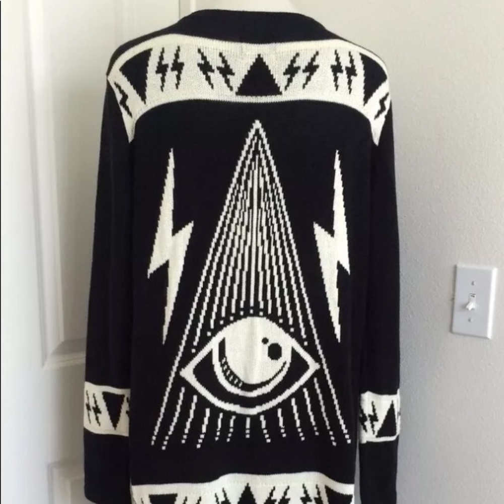UNIF Psychic Poncho Sweater Cardigan - Picture 3 of 6